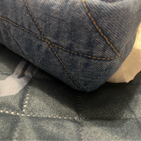 Coach Denim Tabby 20 - Picture 6 of 11